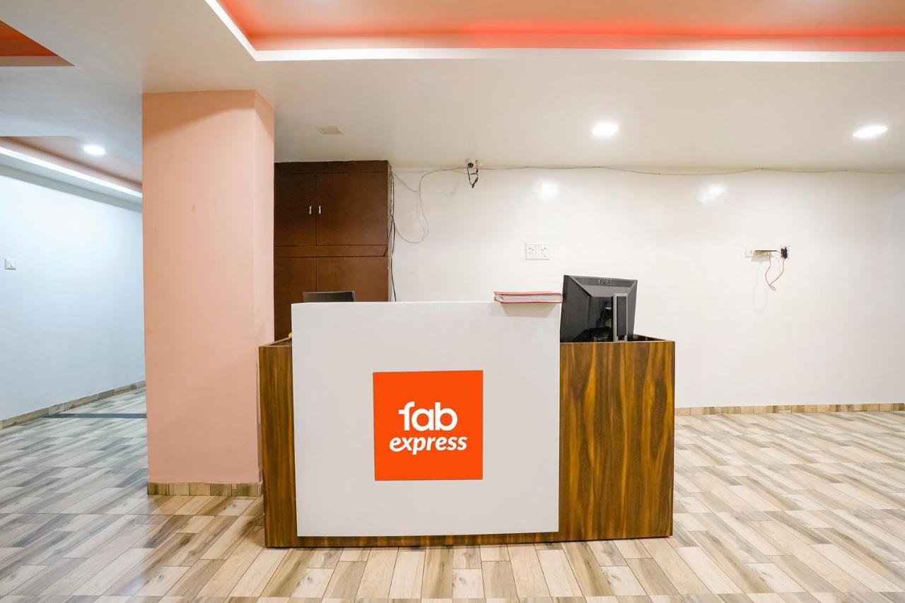 Fabexpress Blue Stone Hotel Surat Exterior photo